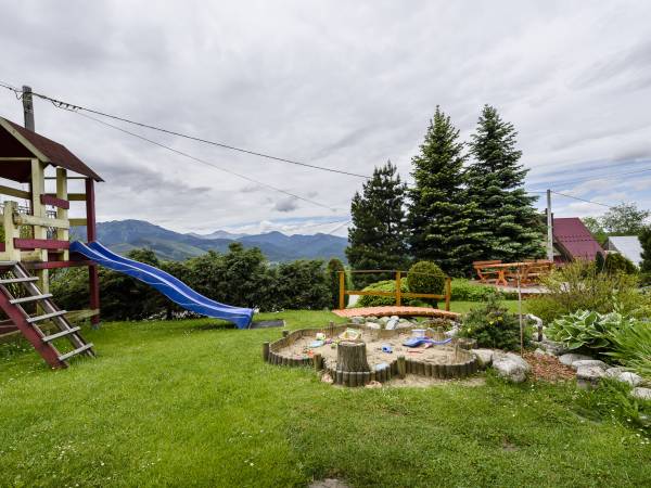 U Kasprzyckich Pokoje i Drewniany Domek 