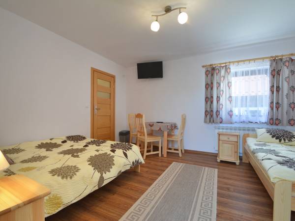 Pokój 3 osobowy z łazienką nr.4