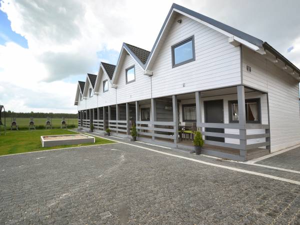 Domki Nadia z basenem