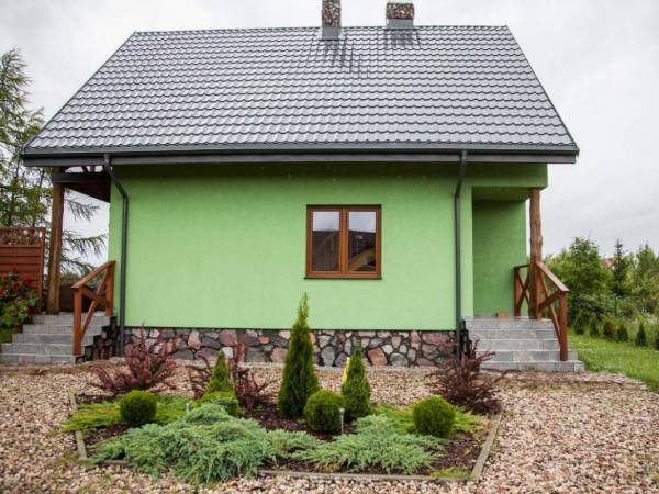 Domy na Pograniczu nad jeziorem