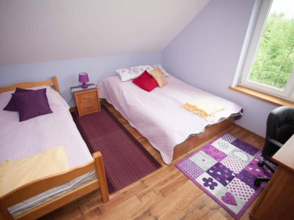 Domy na Pograniczu nad jeziorem