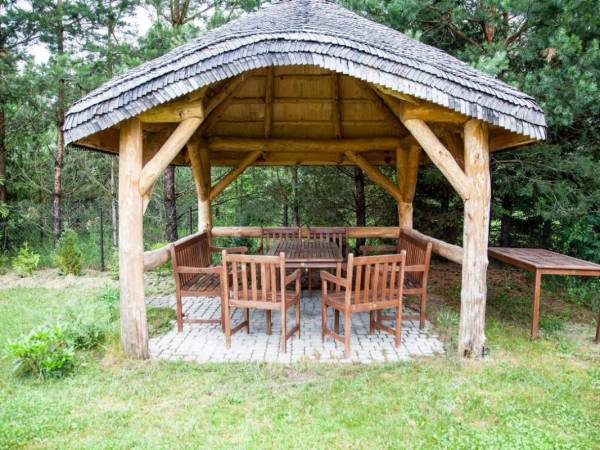 Domy na Pograniczu nad jeziorem