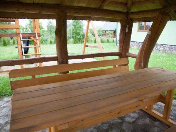 Domy na Pograniczu nad jeziorem