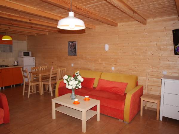 DOMKI NAD MORZEM SZTUTOWO