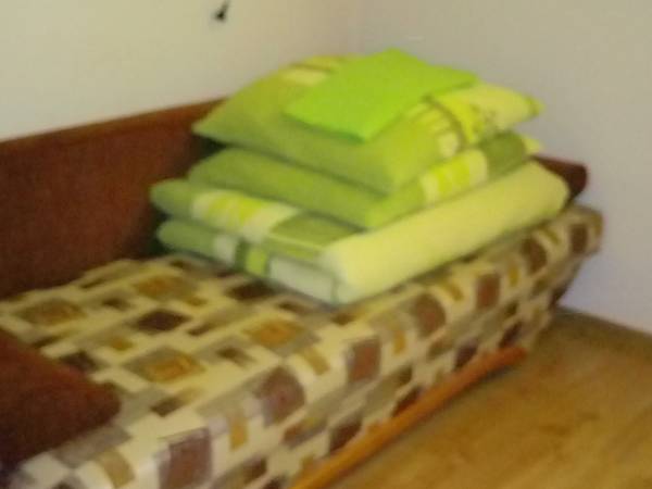 łoże do spania w apartamęcie