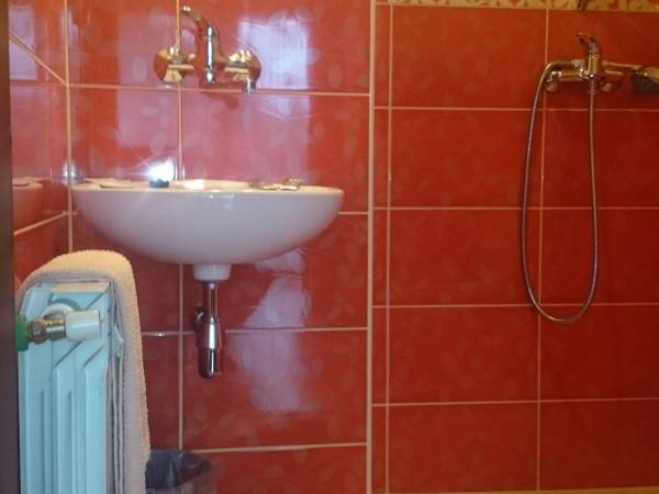 łazienka pokoju dwu osobowego