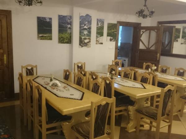 Jadalnia/ sala z kominkiem