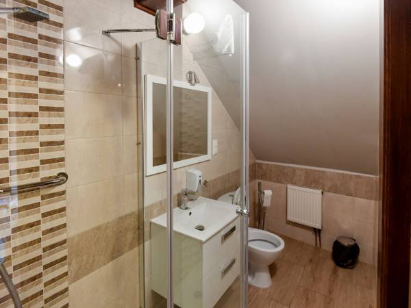 Pensjonat i Restauracja Pod Wietrzną Górą