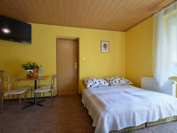 pok 4/5os z balkonem