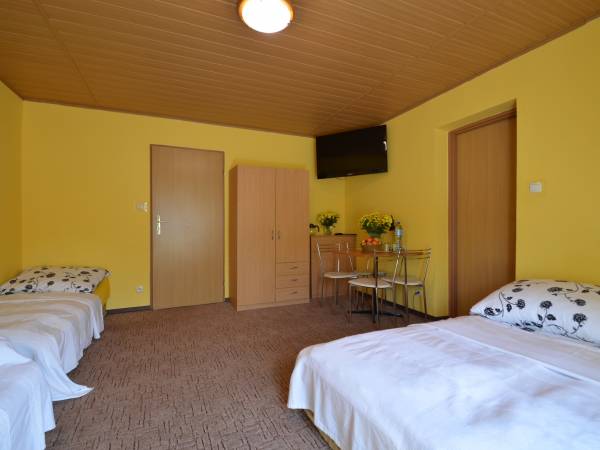 pok 4/5os z balkonem