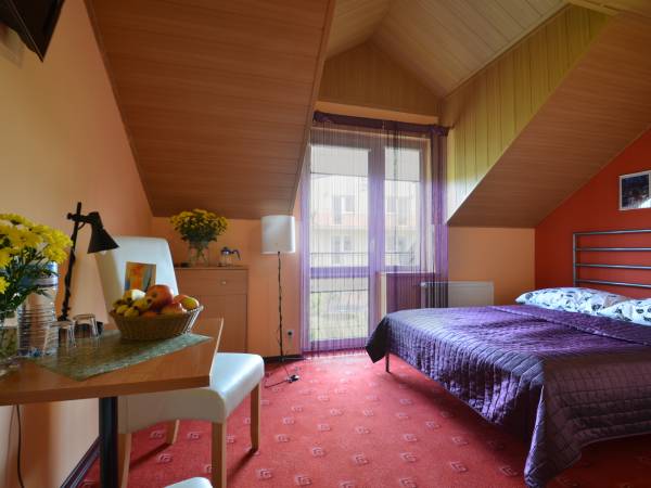 pok 2os nr 4 z wypustką balkonową