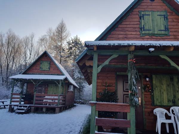 Domki przy zagrodzie