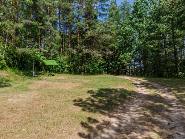 pole dla kamperów i namiotów