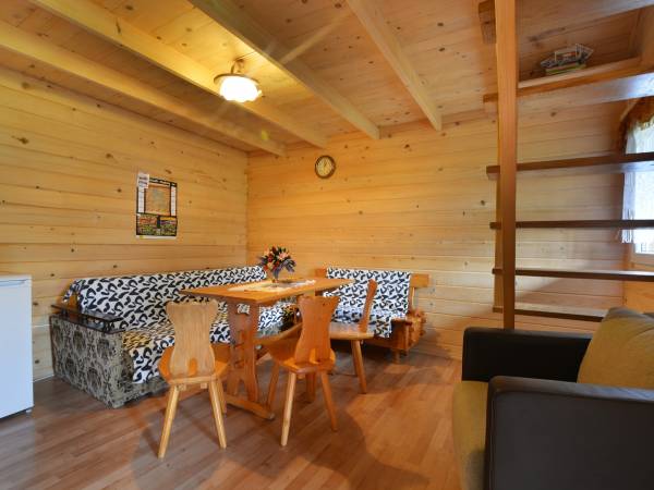 Domki Letniskowe u Henia i Anety