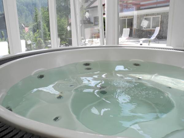 Jacuzzi