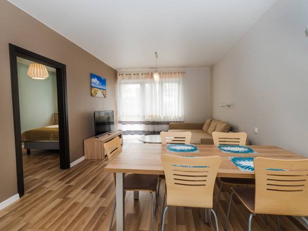 Jadalnia w aparatamencie dla 4 osób