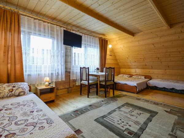 Pokój 4 osobowy nr 5