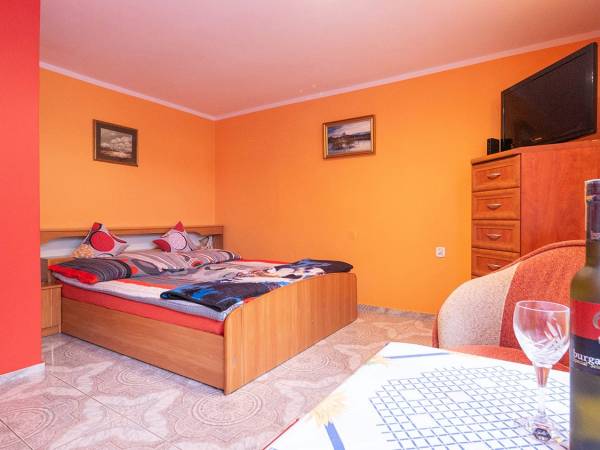 Apartament dwupokojowy na parterze