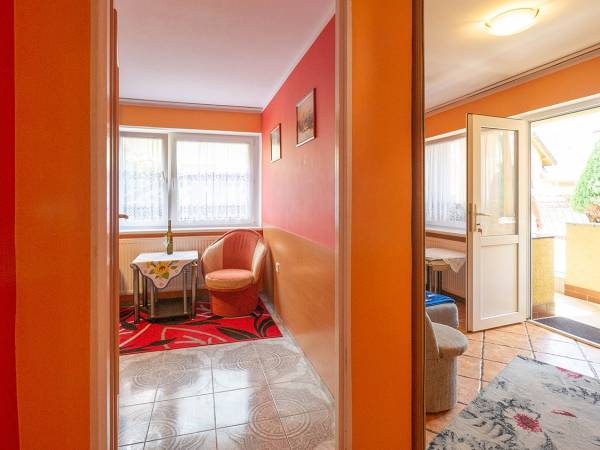 apartament dwupokojowy na parterze