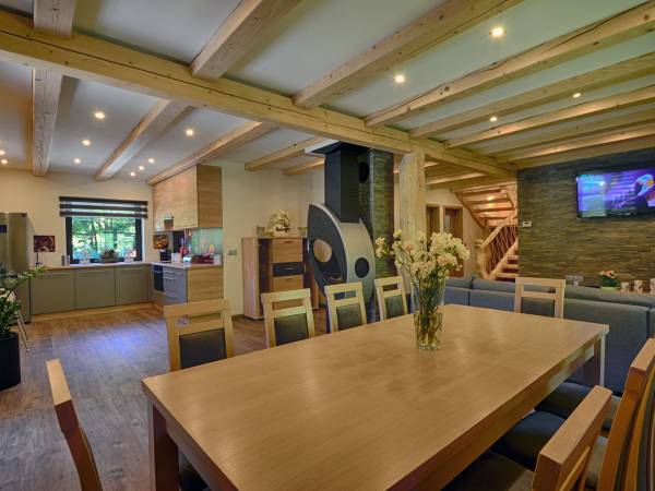 Agrodomki z bali Konradów