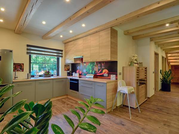 Agrodomki z bali Konradów