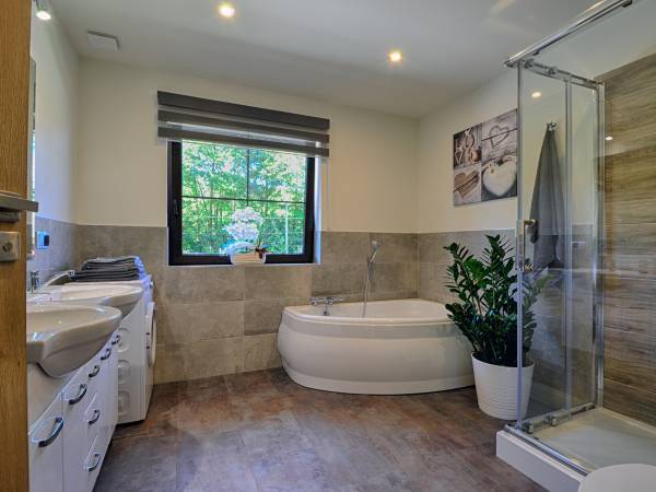 Agrodomki z bali Konradów