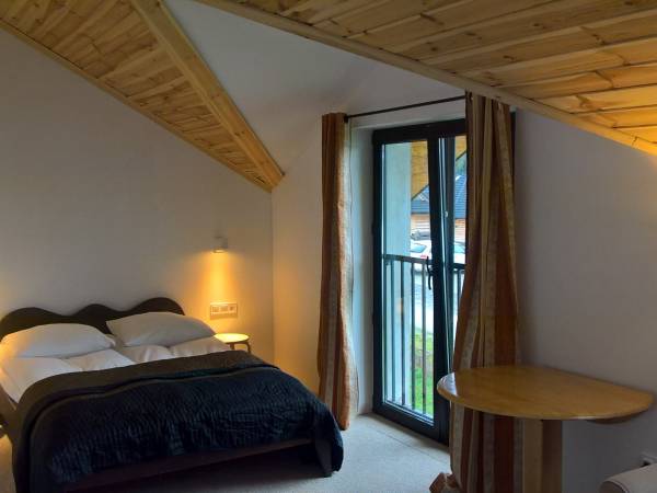 Pokój 2 osobowy z widokiem na zamek ( na piętrze)