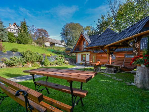 Domek Zohylina i Apartament Rozeta