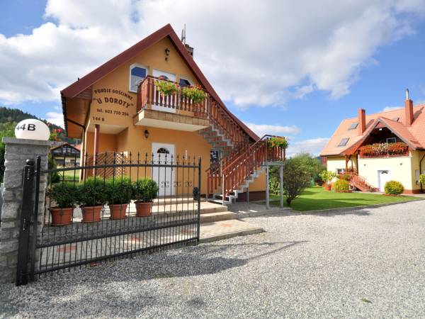 Apartamenty i pokoje u Doroty