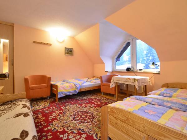 pokój 3 osob. piętro