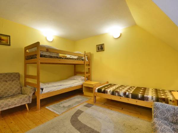 pokój 4 osob. piętro