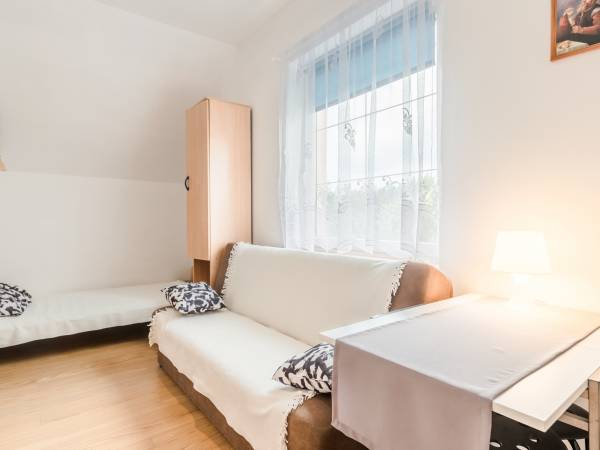 pokój trzyosobowy 7a