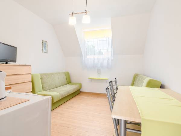 pokój czteroosobowy nr 6