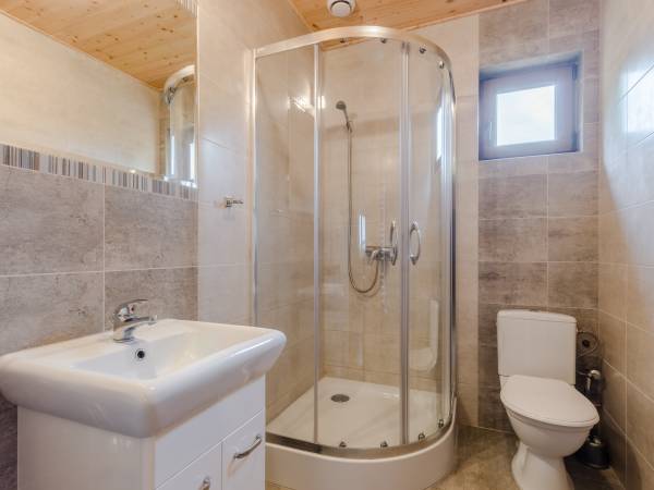 Domek 8-osobowy - łazienka