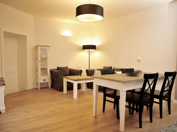 APARTAMENT 7