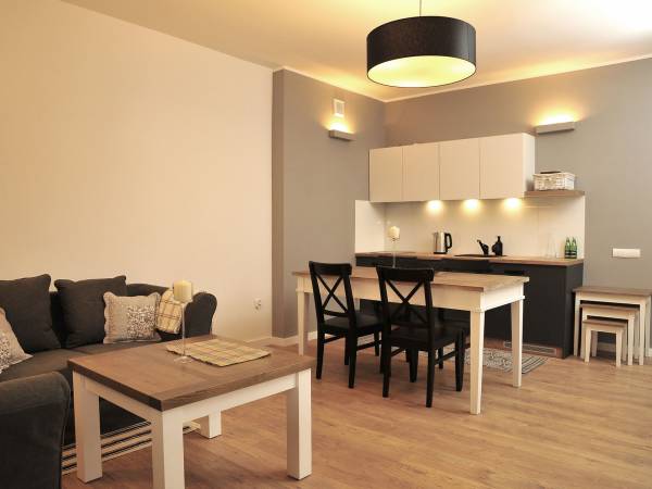 APARTAMENT 7