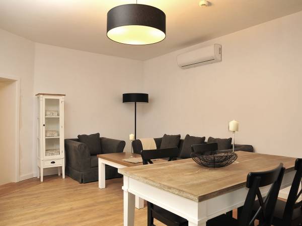 APARTAMENT 9