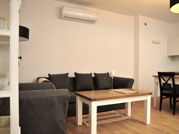 APARTAMENT 9