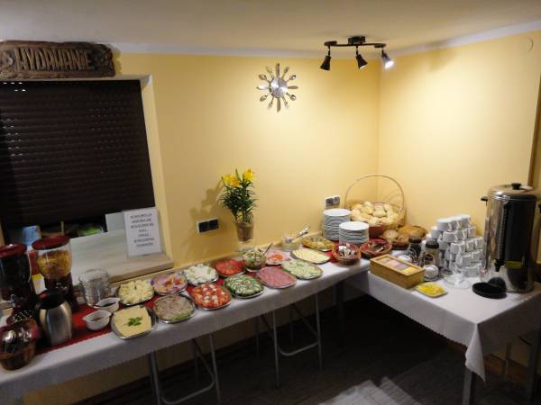 śniadanie w obiekcie