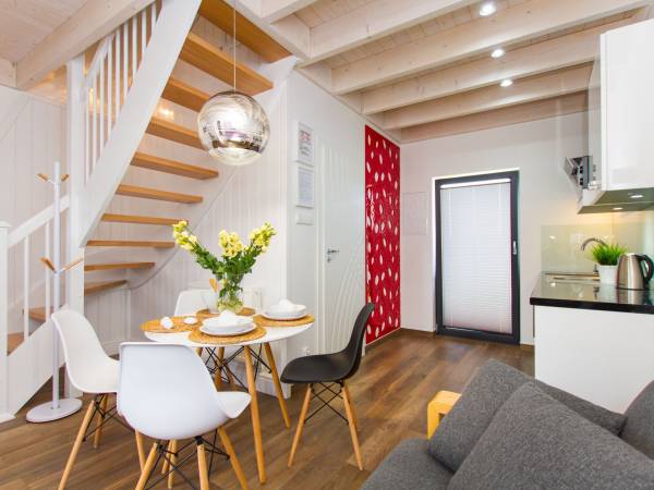 Apartamenty Number 1 - Domki Wolnostojące 