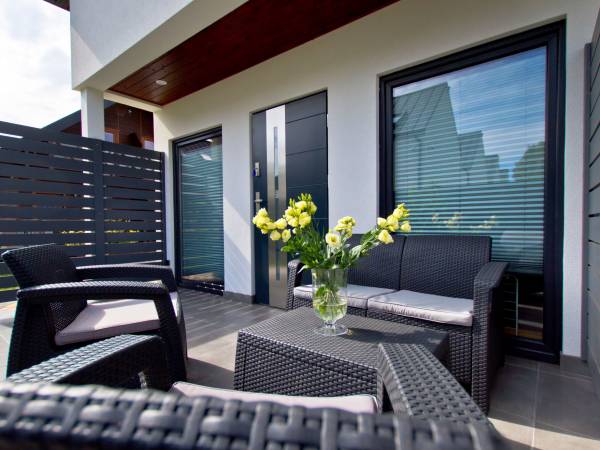 Apartamenty Number 1 - Domki Wolnostojące 