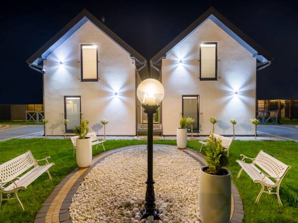 Apartamenty Number 1 - Domki Wolnostojące 