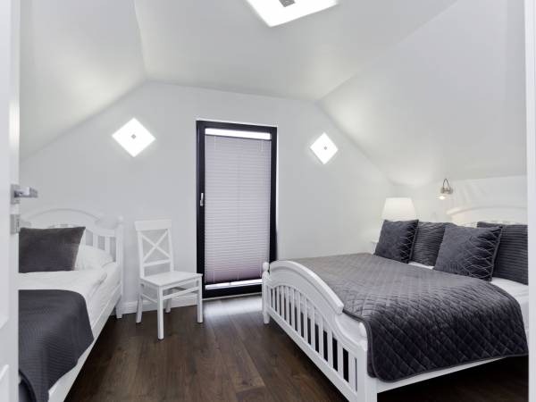 Apartamenty Number 1 - Domki Wolnostojące 