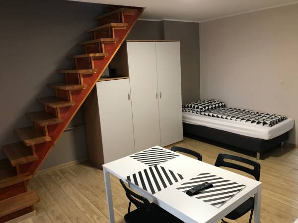 Salon 3 osobowy mieszkanie nr 1