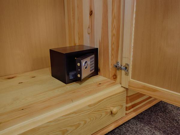 SEJF W KAŻDYM POKOJU