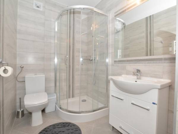 Pokoje gościnne Nowa Grań Janusz Górowski