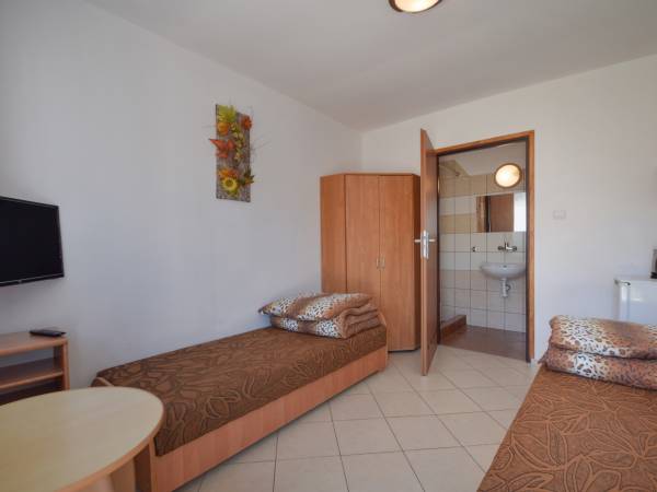 pokoje Jarosławiec 2,3,4-ro os.