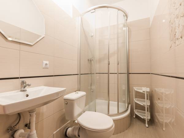 Łazienka w pokoju nr 2