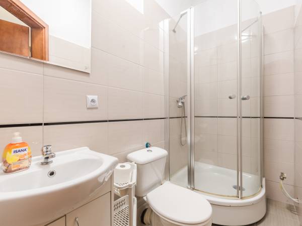 Łazienka w pokoju nr 6