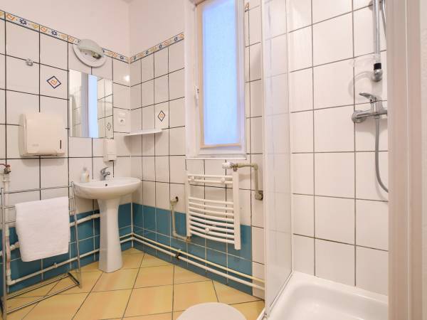 Apartamenty i Pokoje Gościnne Centrum